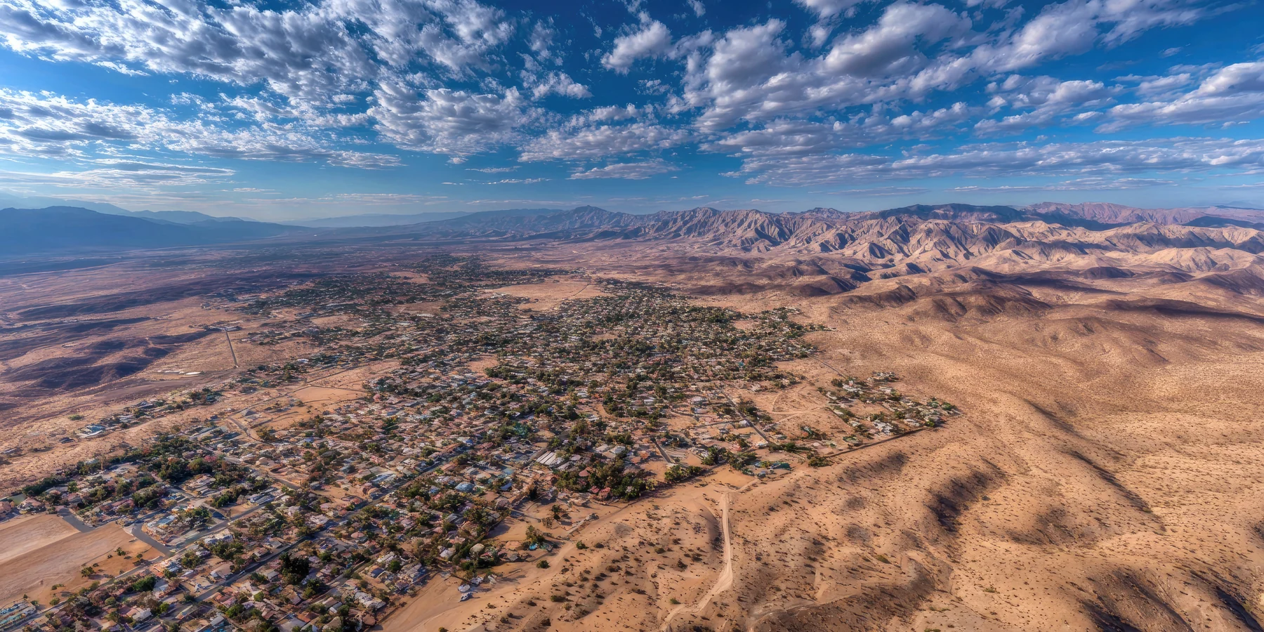 California City, California landscape and real estate