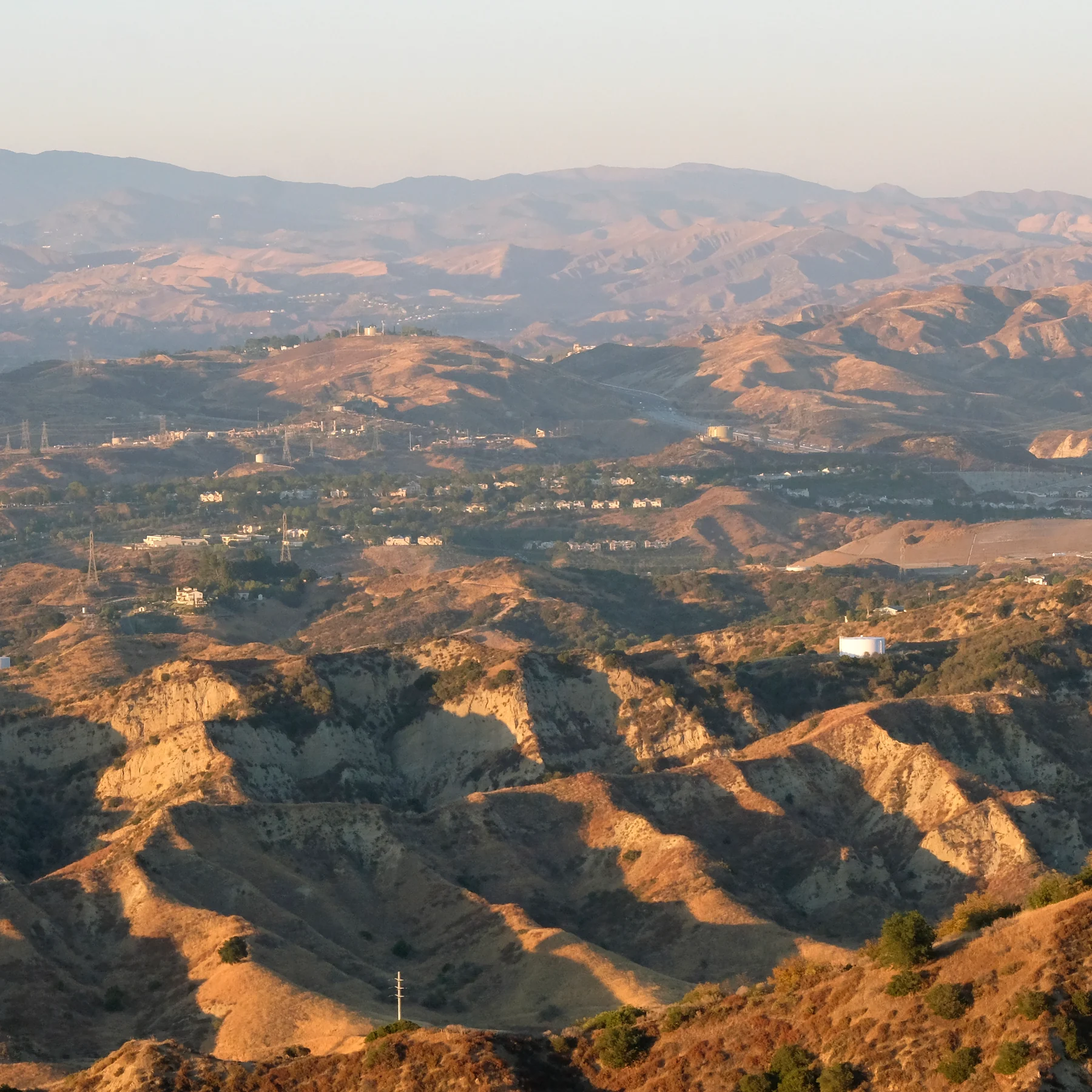 Santa Clarita, California landscape and real estate